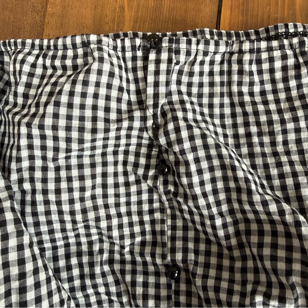 Amazing Lace Black Plaid Cropped Off Shoulder Top - Picture 6 of 7